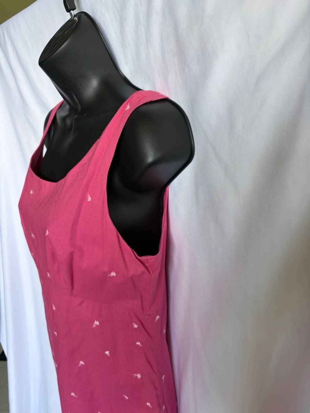 J Crew Embroidered Floral Sheath sz 4 100% Cotton Sleeveless Pink, 17” PTP, 35”L - Picture 4 of 8